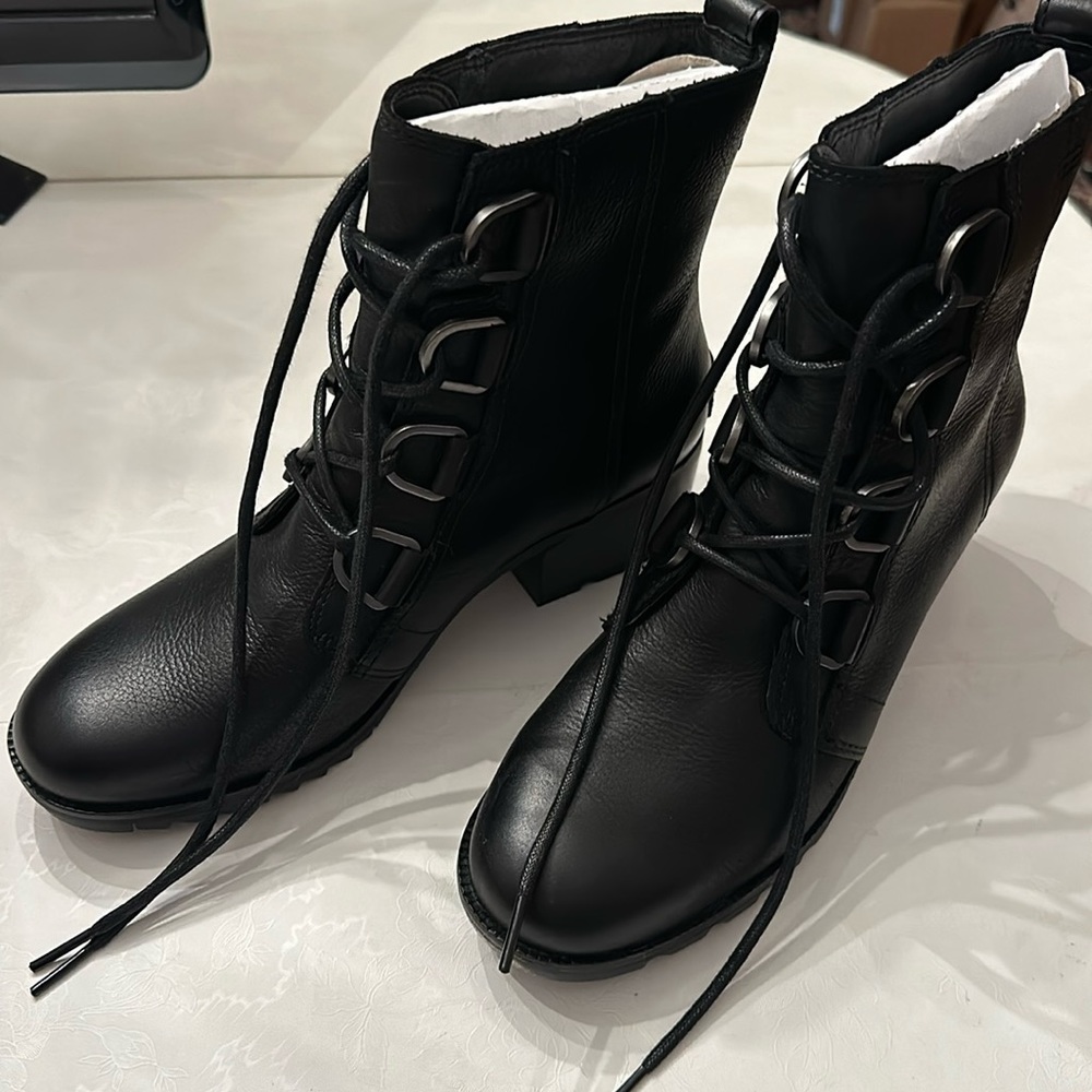 Sorel Cate Lace Boot
